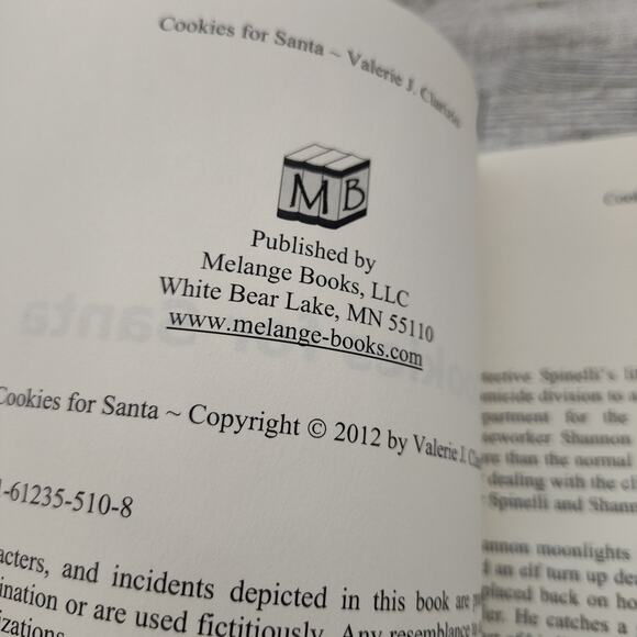 Cookies for Santa by Valerie J Clarizio SIGNED Murder Mystery Romance Fiction - Picture 10 of 12
